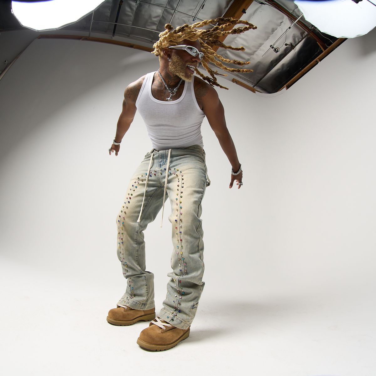 duaa-alignment-jewel-studded-denim-light-wash-6-rings-clothing