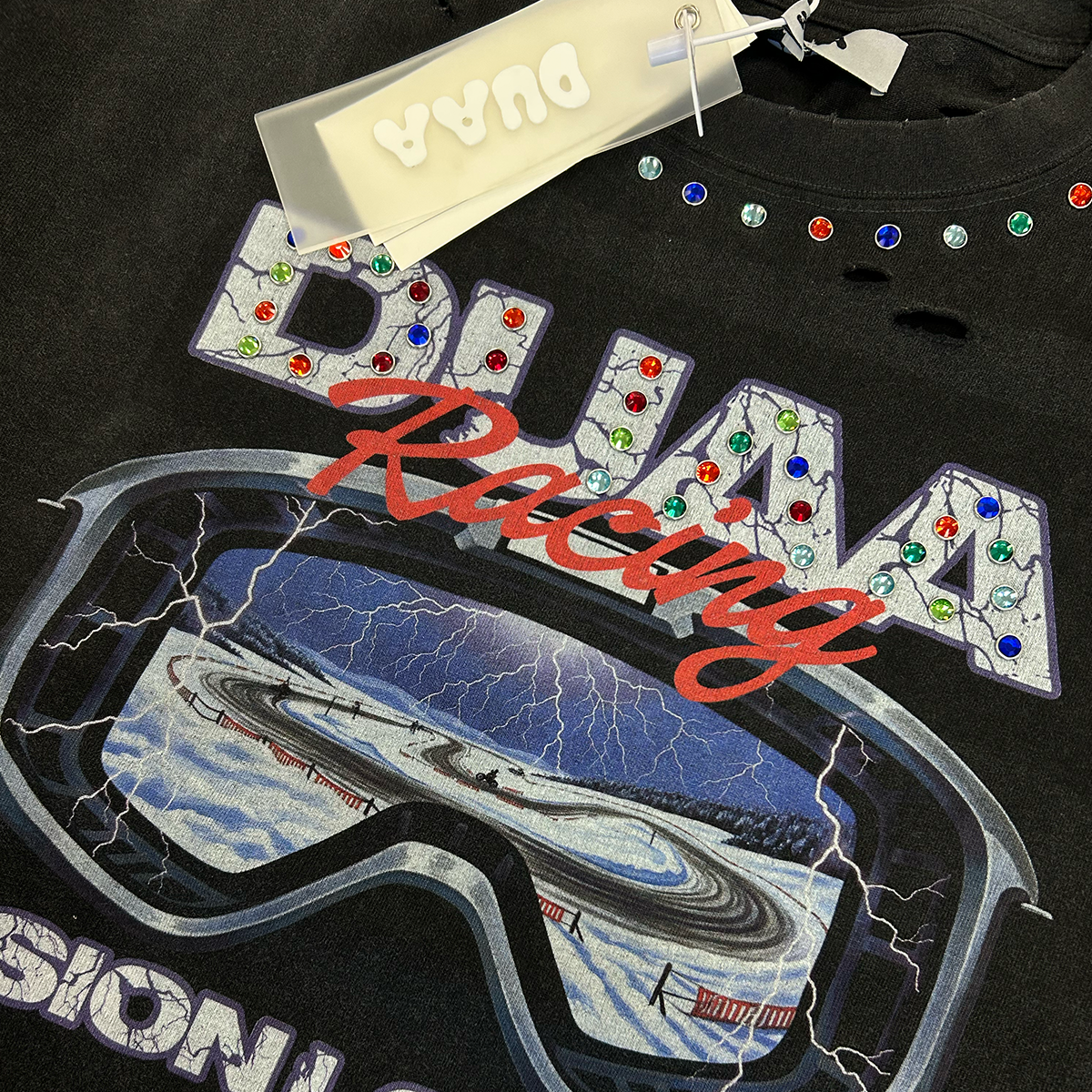 duaa-focused-long-sleeve-rhinestone-tee-vintage-black-6-rings-clothing