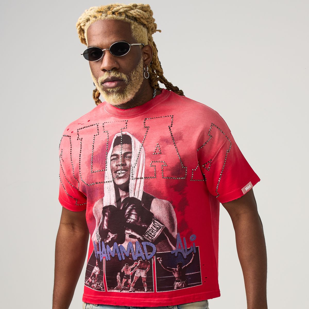 duaa-legends-red-tee-shirt-6-rings-clothing