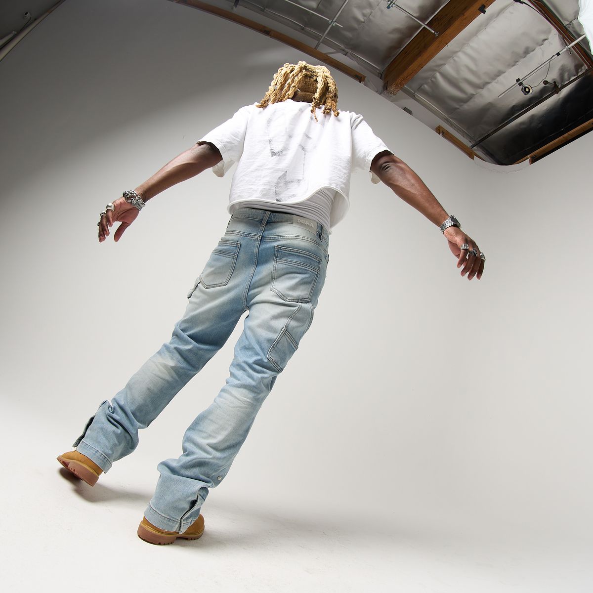 duaa-righteous-denim-light-blue-6-rings-clothing