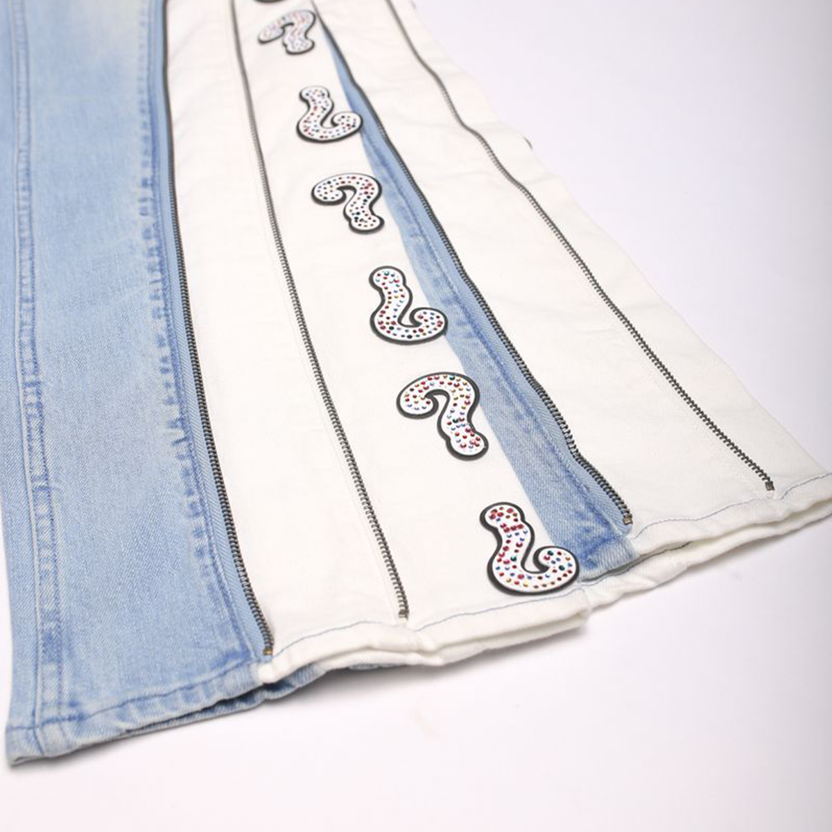 elements-of-art-question-mark-flare-denim-light-indigo-men-stack-flare-jeans-6-rings-clothing