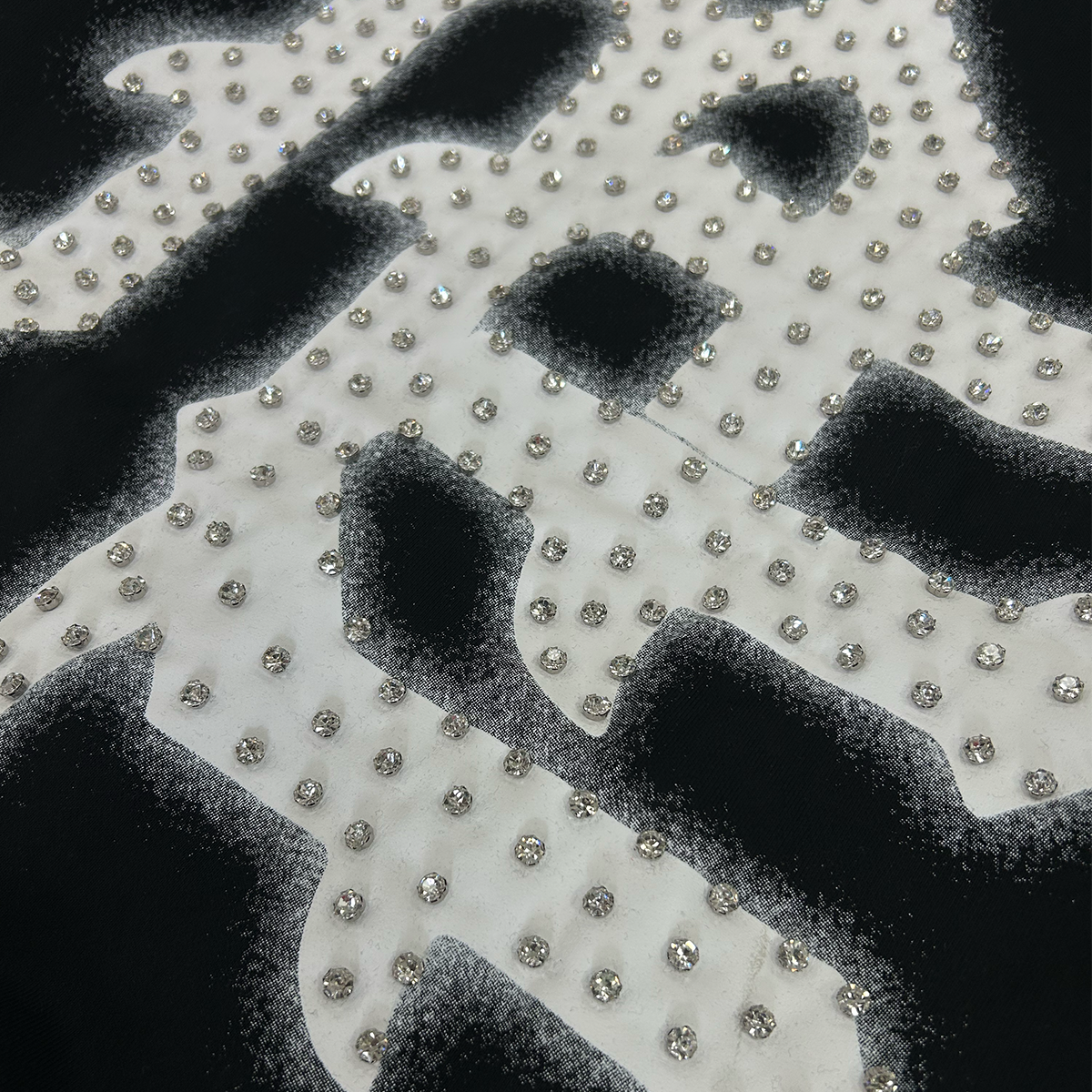 mixed-emotion-emotions-never-die-rhinestone-zip-hoodie-black-6-rings-clothing